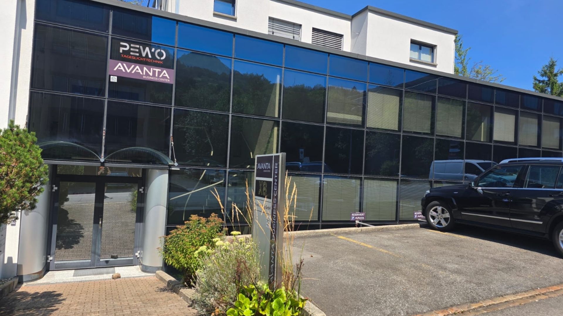 İsviçre’de Ofis İmkânı